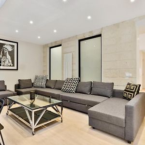Blue Nights Apartments - Sebastopol